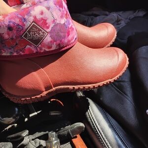 Muck Boot Women's Floral Ankle Booties - Red